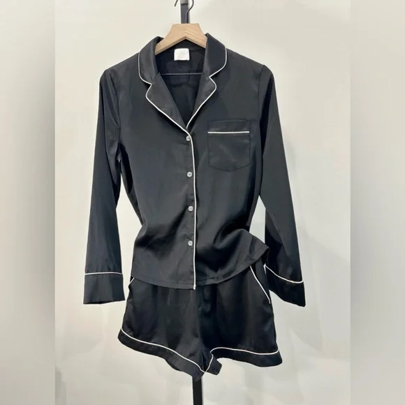 Le Rose Stories Black Satin Pajama Set White Trim XS - Picture 2 of 8